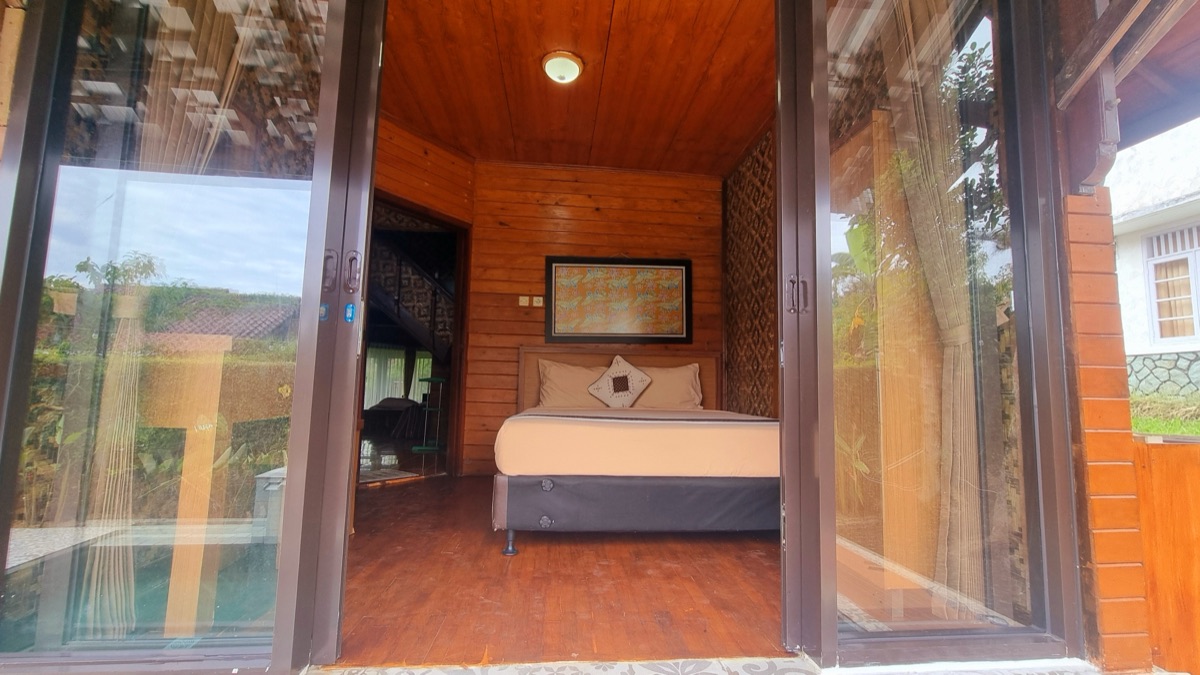 Villa ChavaMinerva Kayu Ciater Highland Resort
