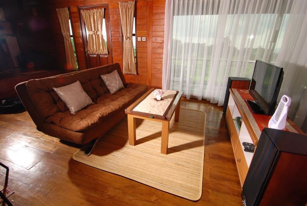 Villa ChavaMinerva Kayu Ciater Highland Resort